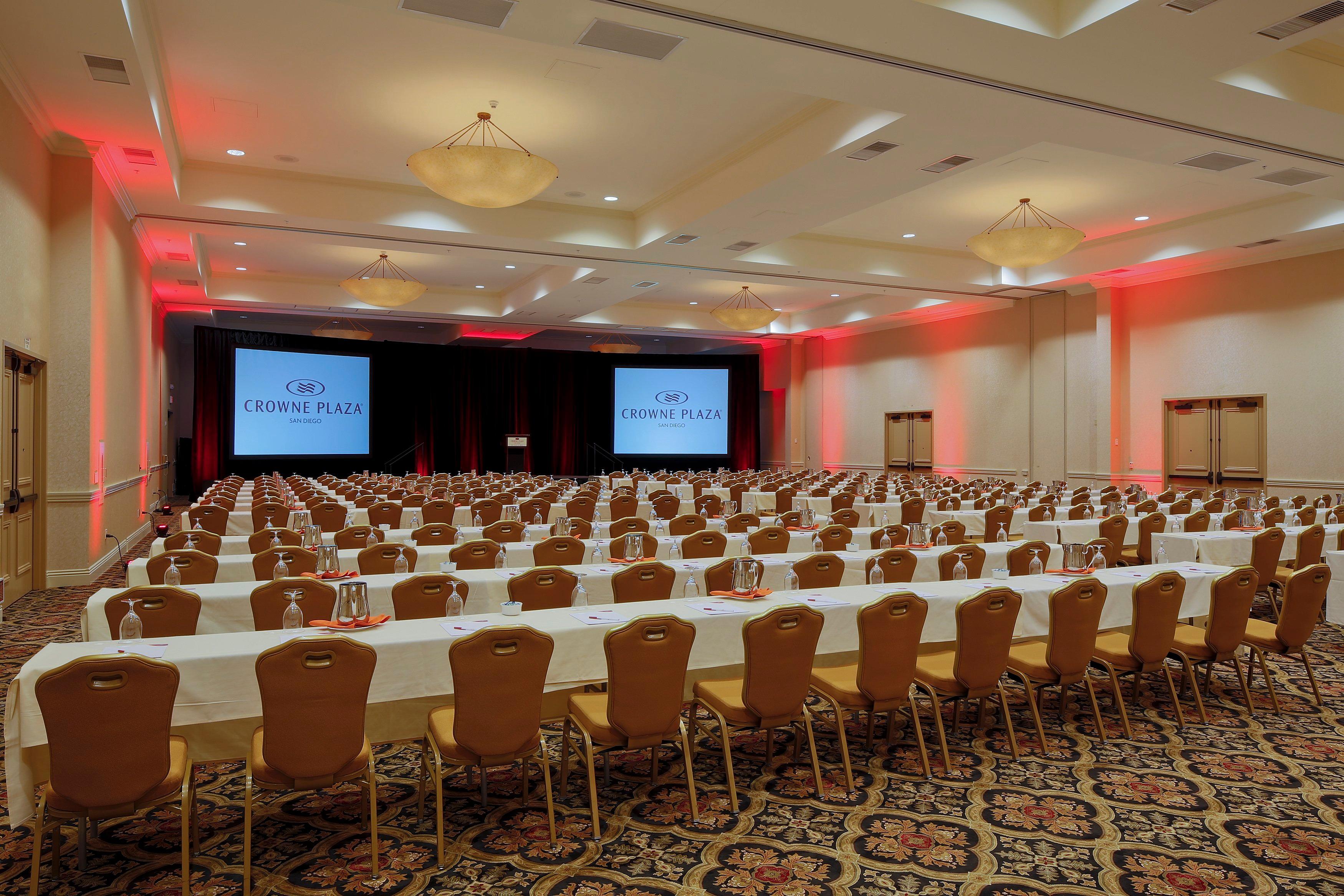 Crowne Plaza Hotel Mission Valley, An Ihg Hotel San Diego Exterior photo